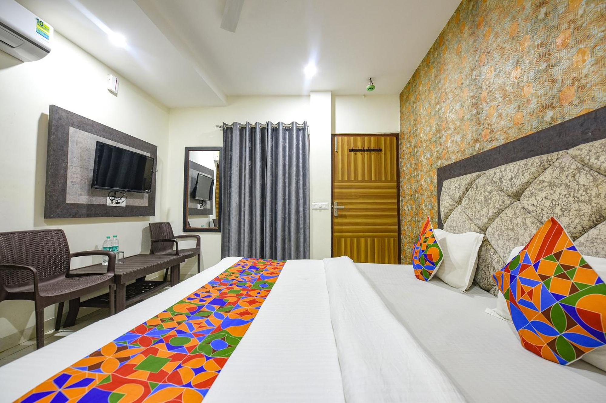 Fabhotel Green Valley Chandīgarh Exterior foto